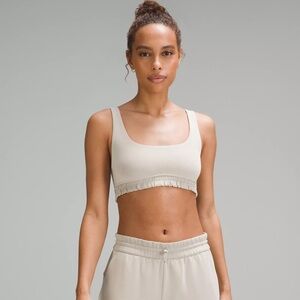 lululemon Softstreme Scoop-Neck Bra - like new